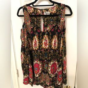Show me your Mumu cold -shoulder long sleeve blouse
